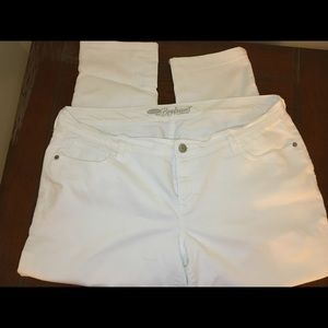 Old Navy Crop White Jeans